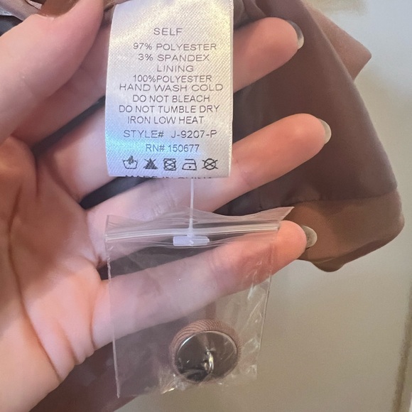 Dressed in LaLa Oversized Fringe Blazer - Picture 4 of 4